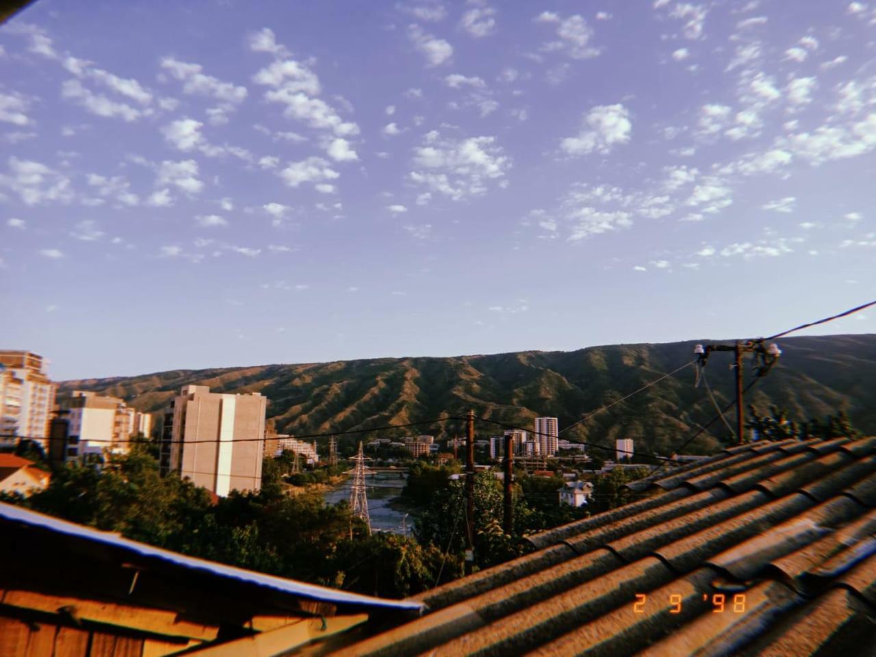 Kacharava Apartments Tbilisi Esterno foto
