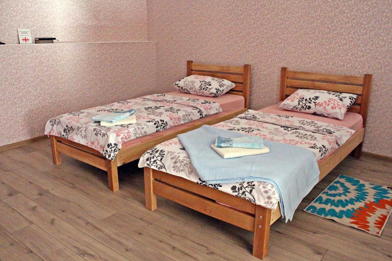 Kacharava Apartments Tbilisi Esterno foto